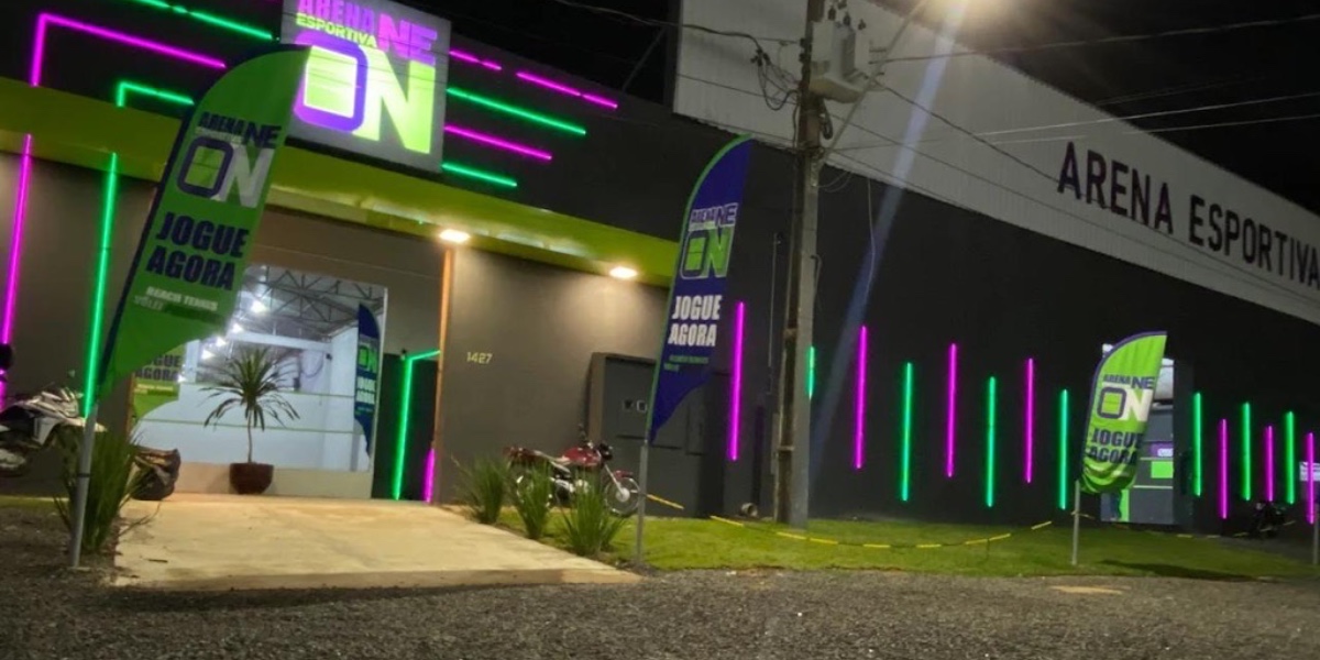 Arena Neon